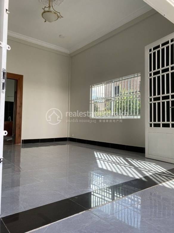 House and lot Na prodej in Ta Khmau $65,000