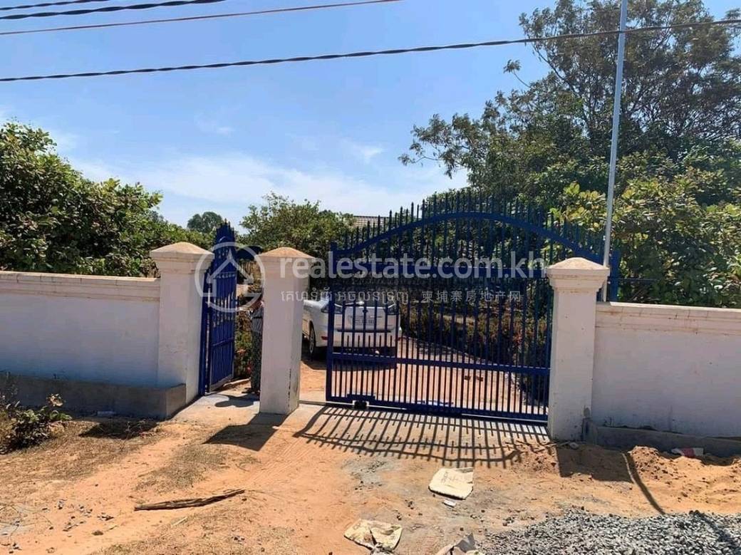 House and lot สำหรับขาย พร้อมที่จอดรถ 1 คัน