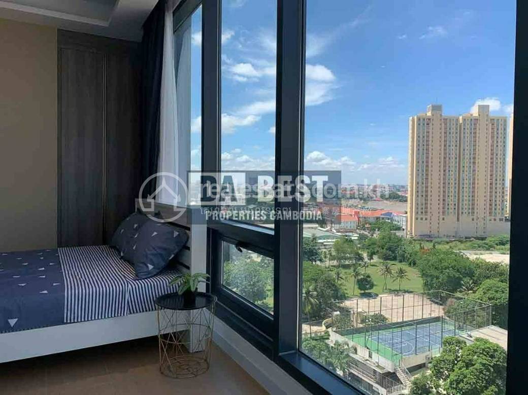 The Penthouse Residence | Condo For Sale in Tonle Bassac, Chamkarmon, Phnom Penh