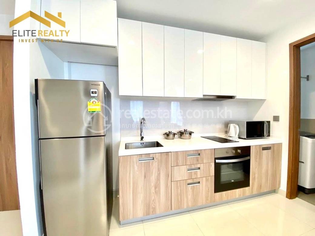 170 sqm Living Size Apartment For Rent in Chamkarmon