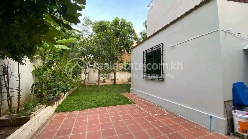 Por Sen CheyHouse and lot出售，位于Chaom Chau 3Por Sen Chey，价格$330,000