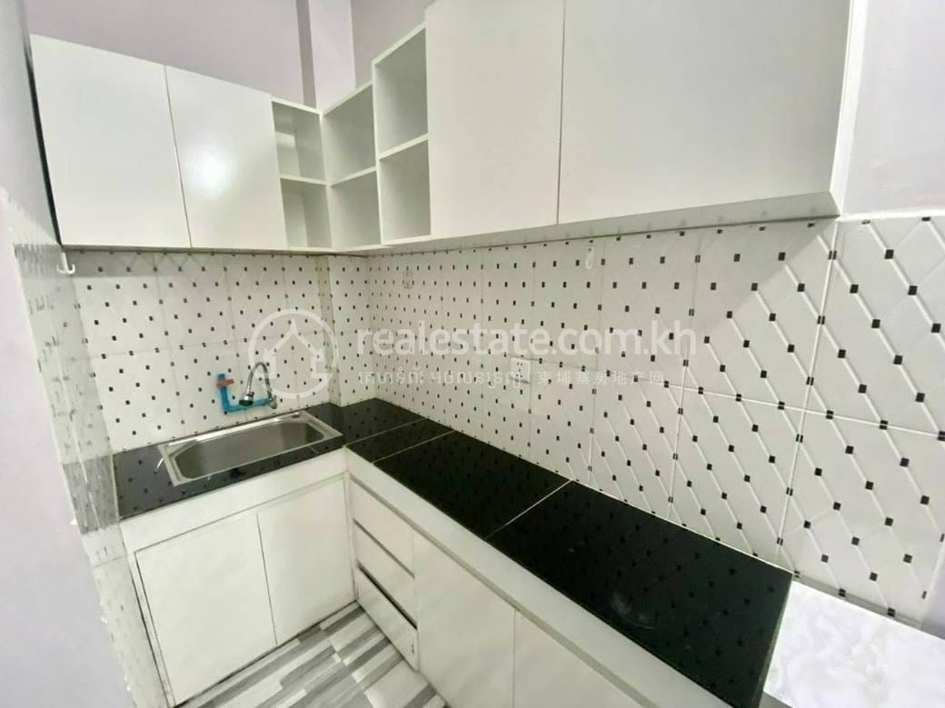 Chamkarmon Apartment For Rent in Chamkarmon