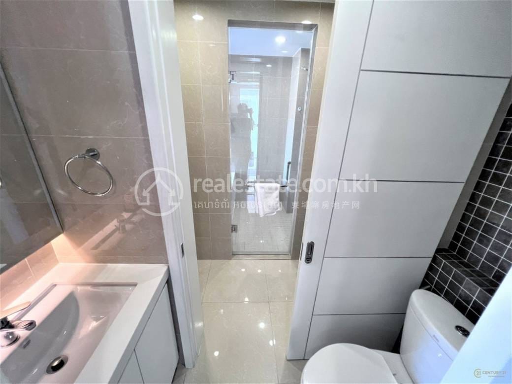 CASA by Meridian | Chamkarmon에 있는 콘도 매매 $175,000