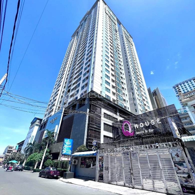 De Castle Royal Condominium | BKK 1 Apartment For Sale in BKK 1