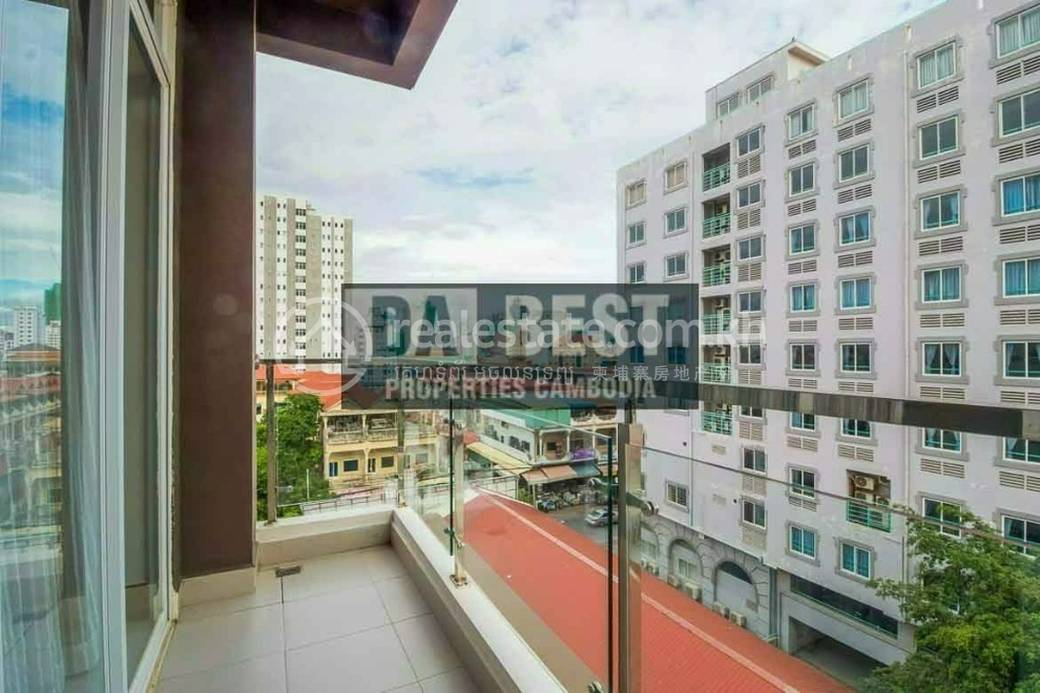 套房出租，位于万景岗2分区（BKK2), 波哥堪, 金边