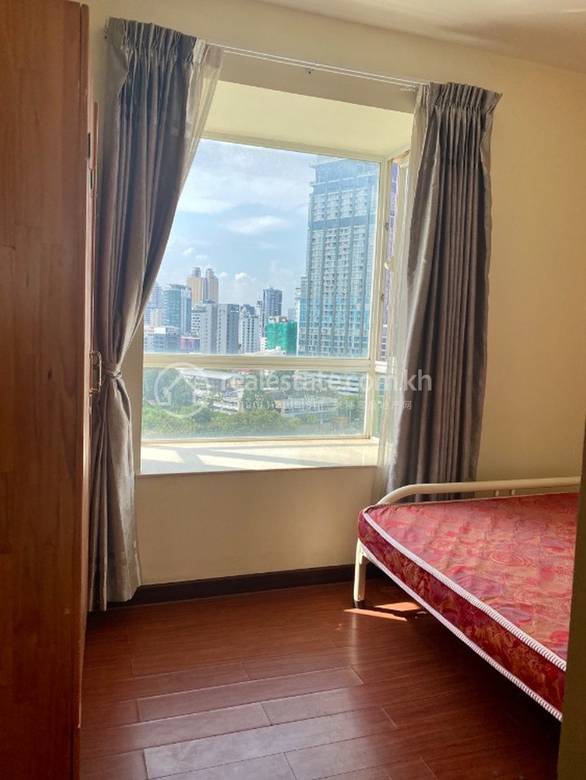 Condo Na prodej in Chamkarmon $320,000