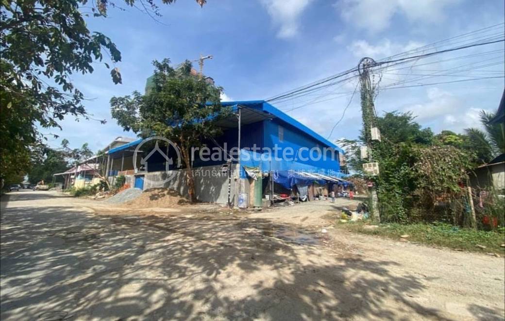 800 sqm Living Size Warehouse For Rent in Sen Sok