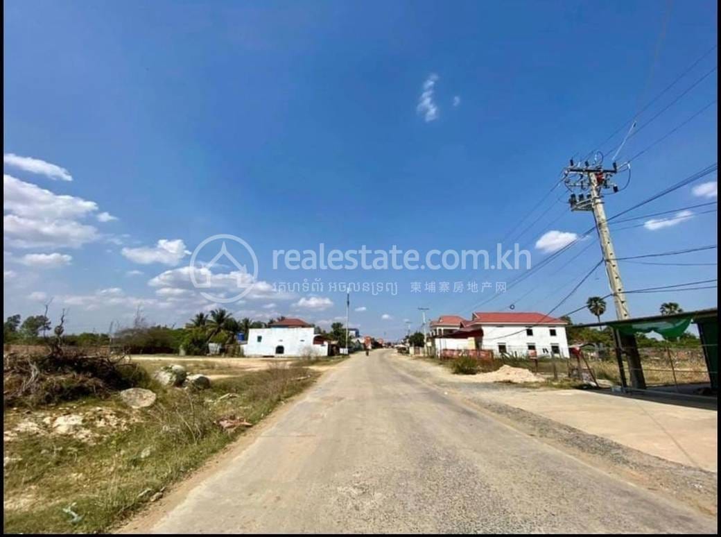 Chhak Chheu Neang Lot For Sale in Chhak Chheu Neang