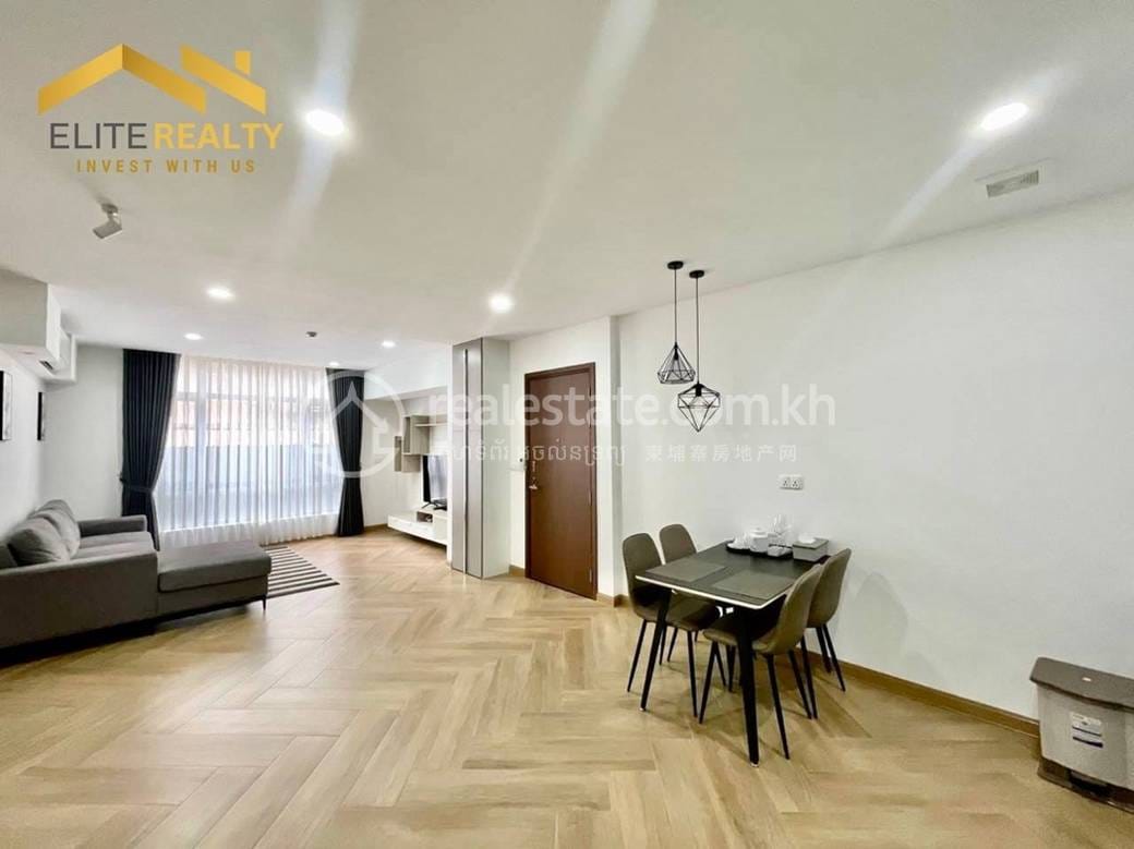 Apartmán K pronájmu with 1 Parking Space