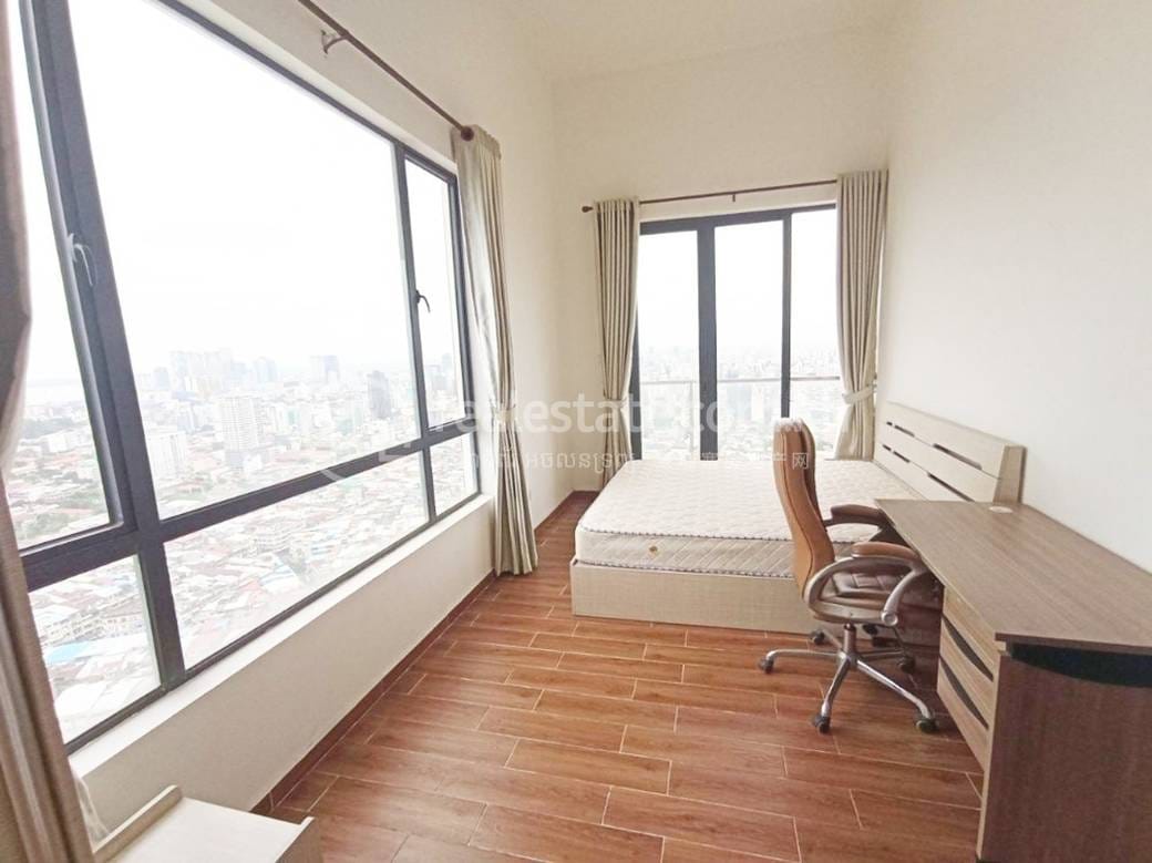 Condo For Rent in 7 Makara $700