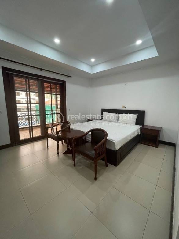 Srah Chak Apartment For Rent in Srah Chak