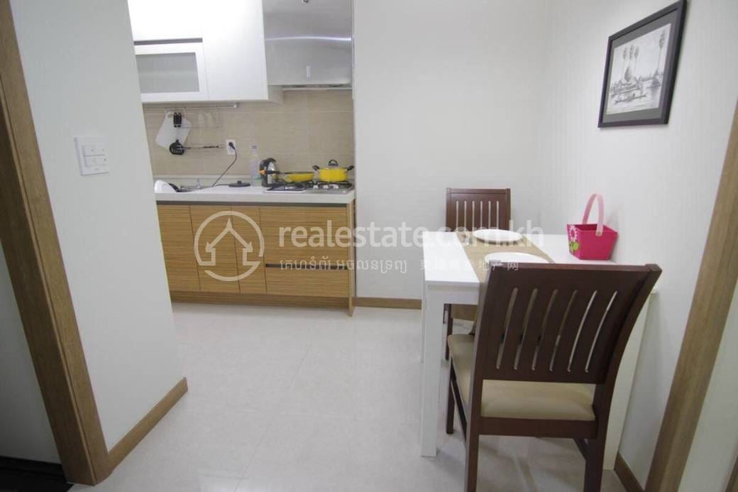 De Castle Royal Condominium | Condo For Sale & Rent in Boeng Keng Kang $188,800