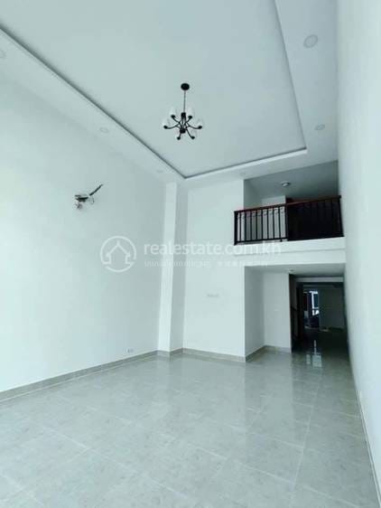 Borey Elite Town | Tonle Bassac Shophouse For Sale & Rent in Tonle Bassac