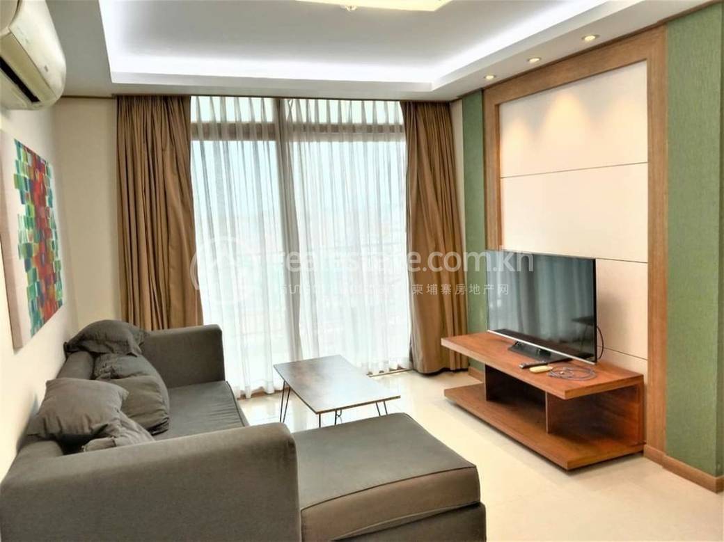De Castle Royal Condominium | 주차 공간 1면이 있는 콘도 매매