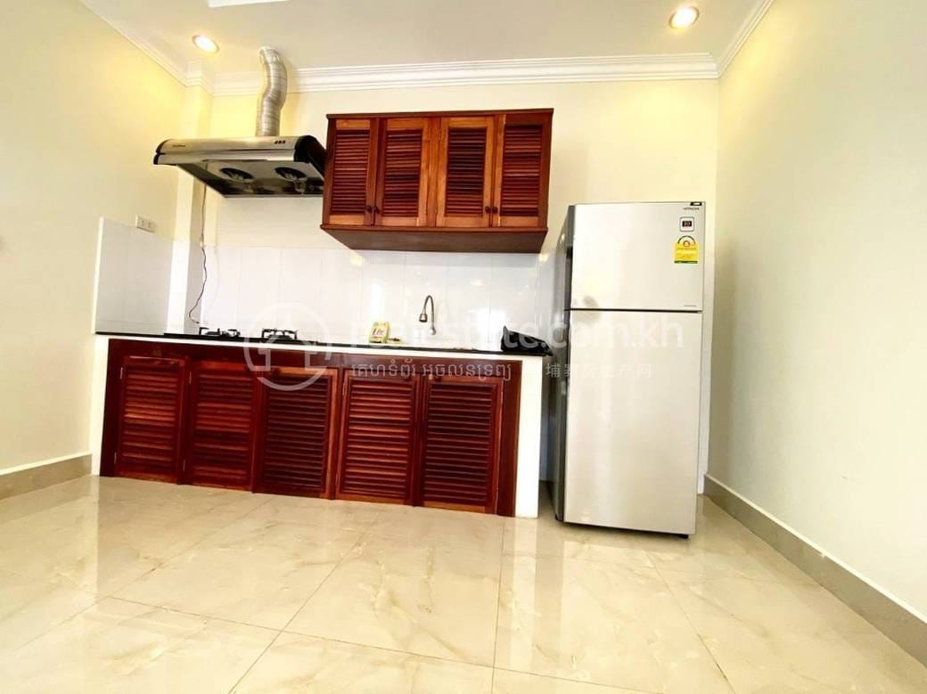 Daun Penh Apartment For Rent in Daun Penh