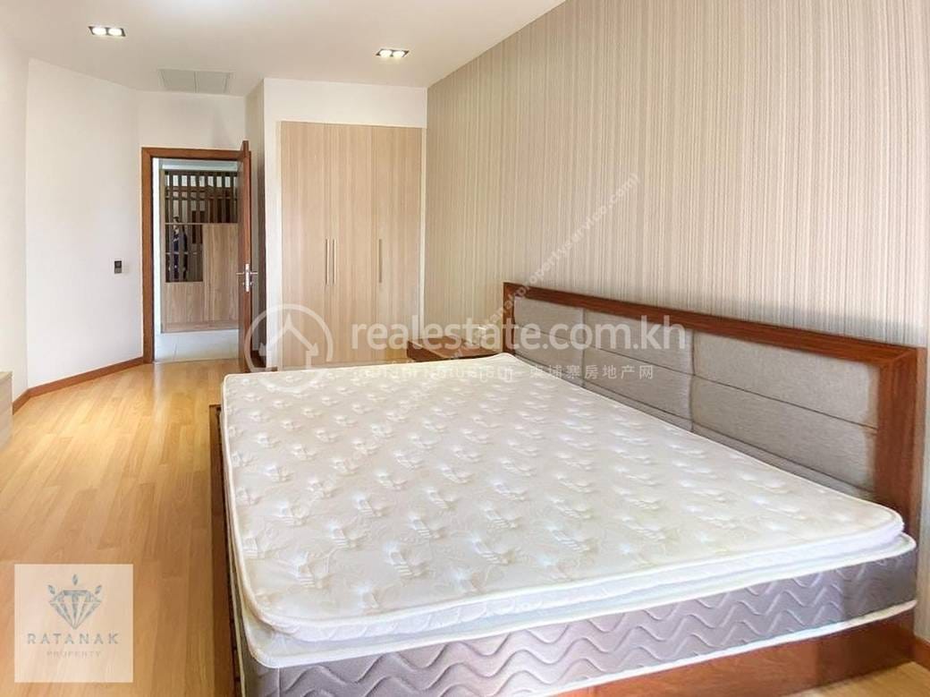 Daun Penh套房出租，价格$1,100