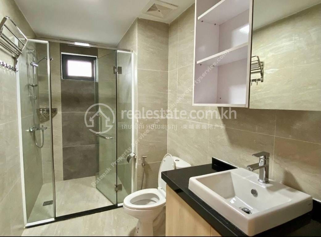 Daun Penh Apartment For Rent in Daun Penh