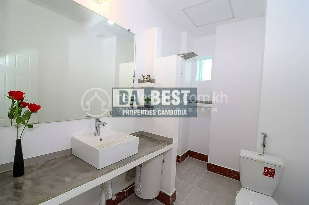 Tonle Bassac Apartment For Rent in Tonle Bassac