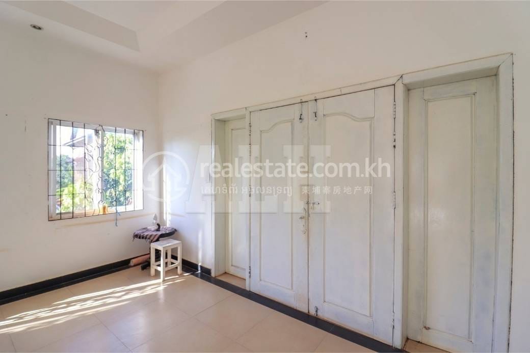 វីឡា សំរាប់ជួល នៅSiem Reap តម្លៃ $600