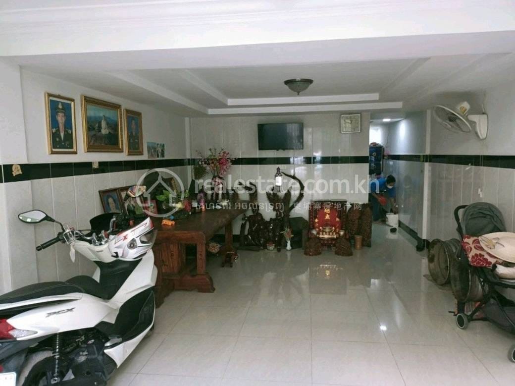 Kilomaetr Lekh Prammuoy House and lot สำหรับขาย ใน Kilomaetr Lekh Prammuoy
