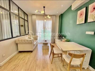 $650 Condo