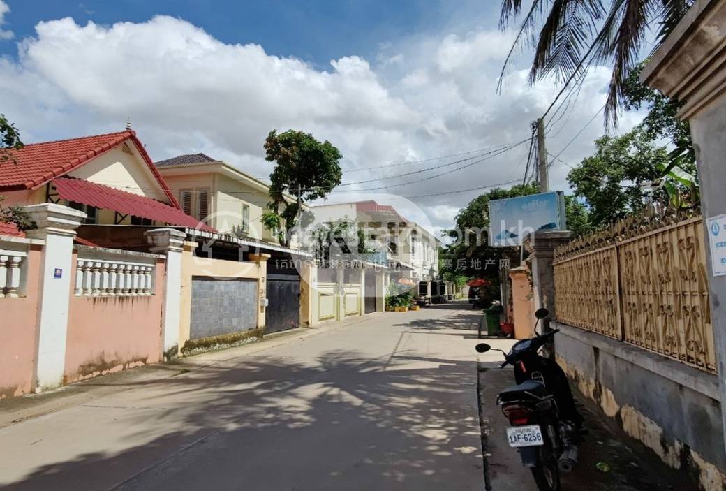 Chroy Changvar平房出租，位于Chroy Changvar