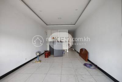  , Preaek Lieb, Chroy Changvar, Phnom Penh