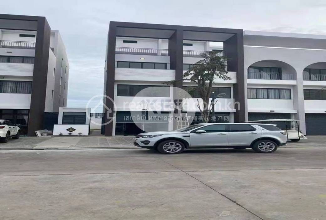 플렉.리브, 수정화구, 프놈펜에 있는 플랫하우스 For Sale & Rent