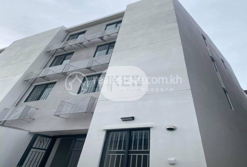 Preaek Lieb Preaek Lieb에 있는 플랫하우스 For Sale & Rent