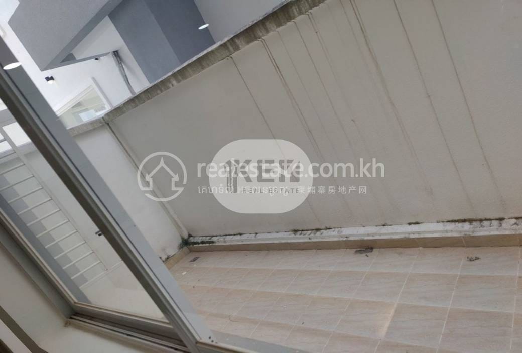 Preaek Lieb Flat House Na sprzedaż w Preaek Lieb