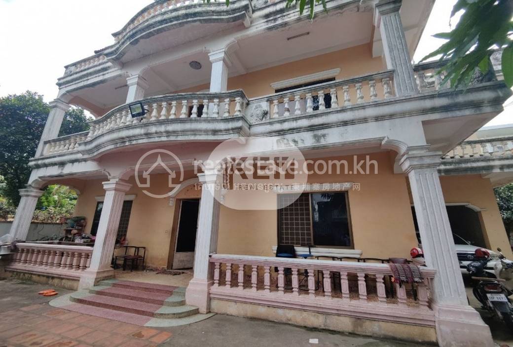 Srah Chak វីឡា សំរាប់លក់ នៅ Srah Chak
