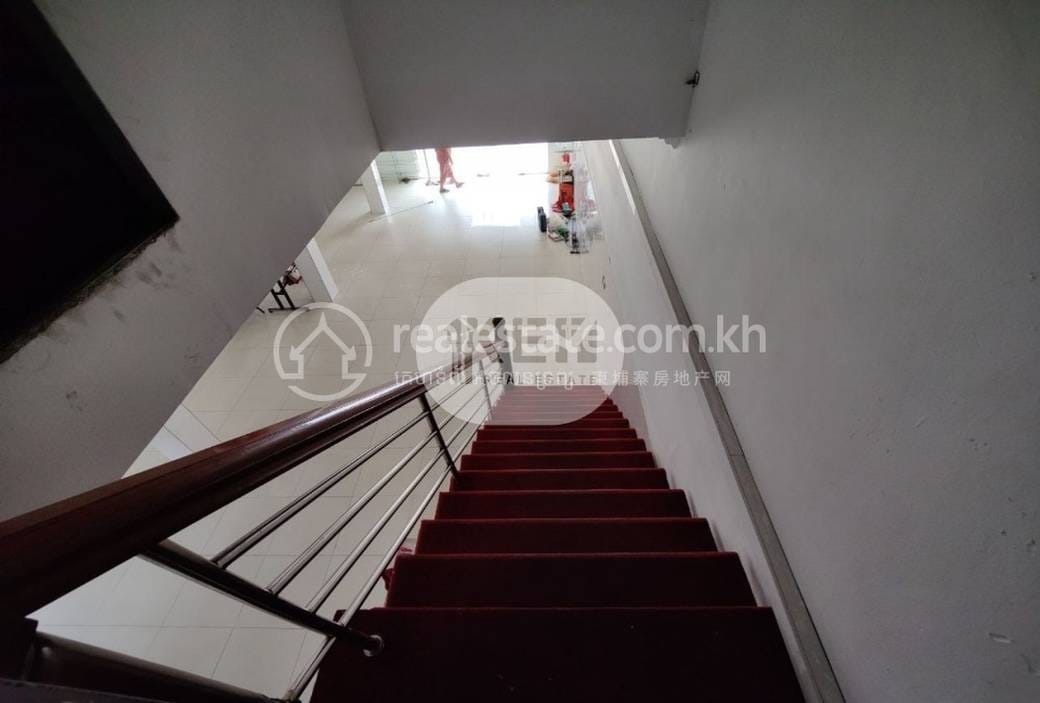 Chamkarmon建筑出租，价格$2,500
