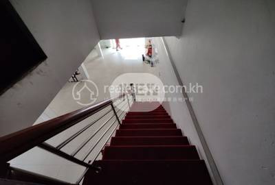  , Phsar Daeum Thkov, Chamkarmon, Phnom Penh