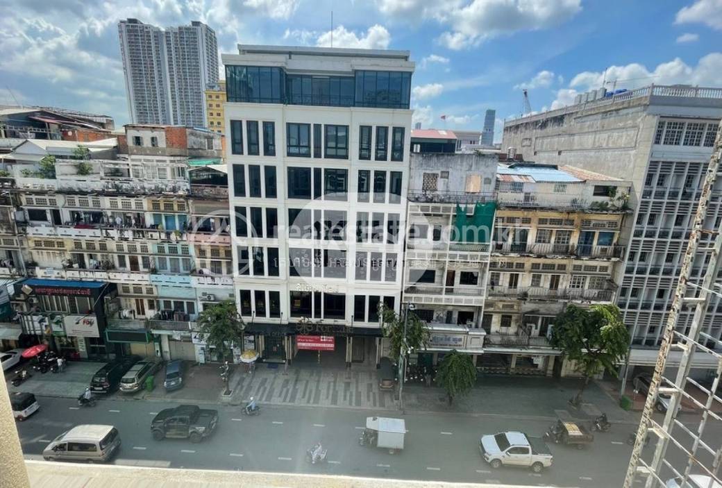 House and lot K pronájmu in Daun Penh $13,000