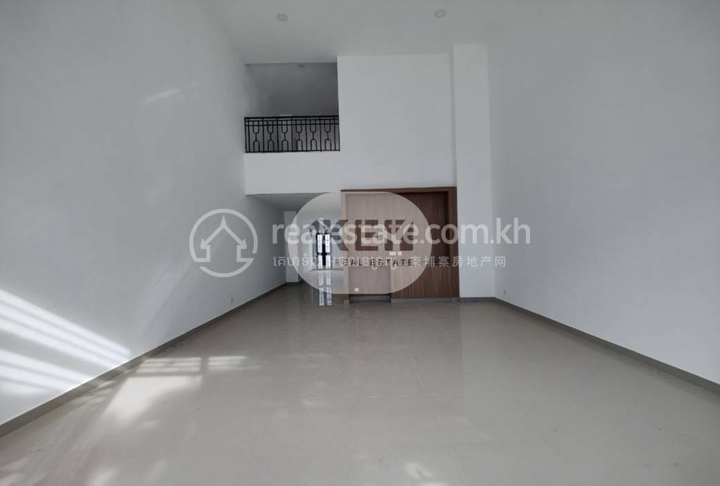 ផ្ទះលក់ដូរ សំរាប់ជួល នៅ, ចាក់អង្រែលើ, មានជ័យ, ភ្នំពេញ