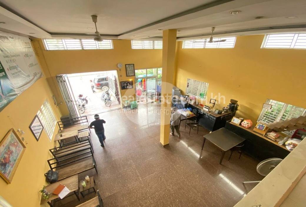 CommercialShophouse Для Аренды in Стуэнг Мин Чей, Меанчей, Пномпень