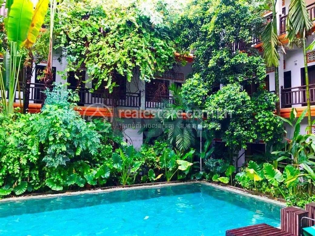 សណ្ឋាគារ សំរាប់លក់ មានកន្លែងចតរថយន្ត 1