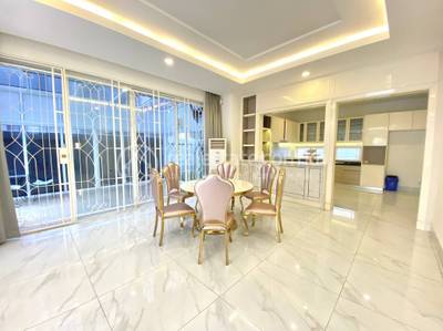 និរោធ, ច្បារអំពៅ, ភ្នំពេញ
