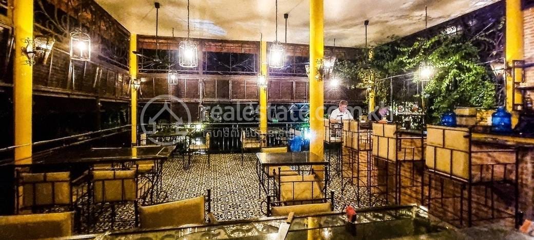ភោជនីយដ្ឋាន សំរាប់ជួល នៅ អណ្ដូងខ្មែរ, កំពត, កំពត