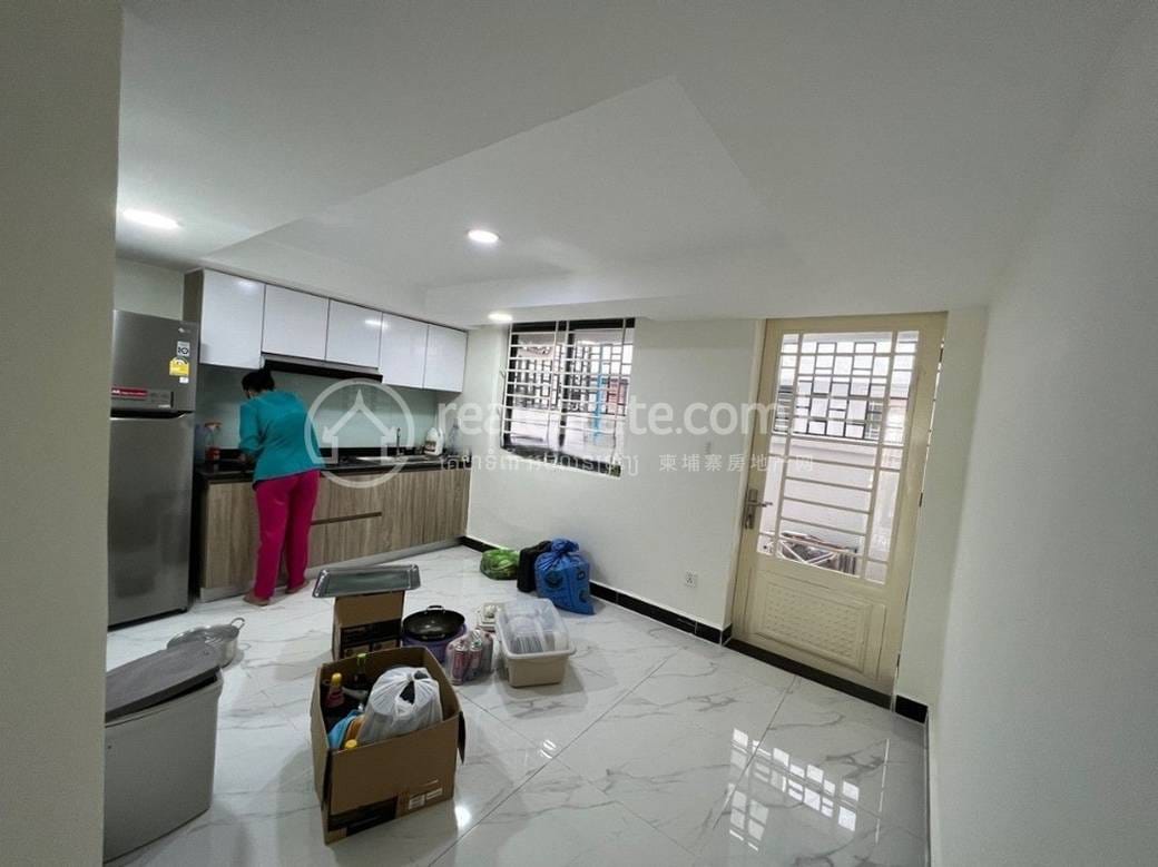 86 sqm Land Size House and lot Na prodej
