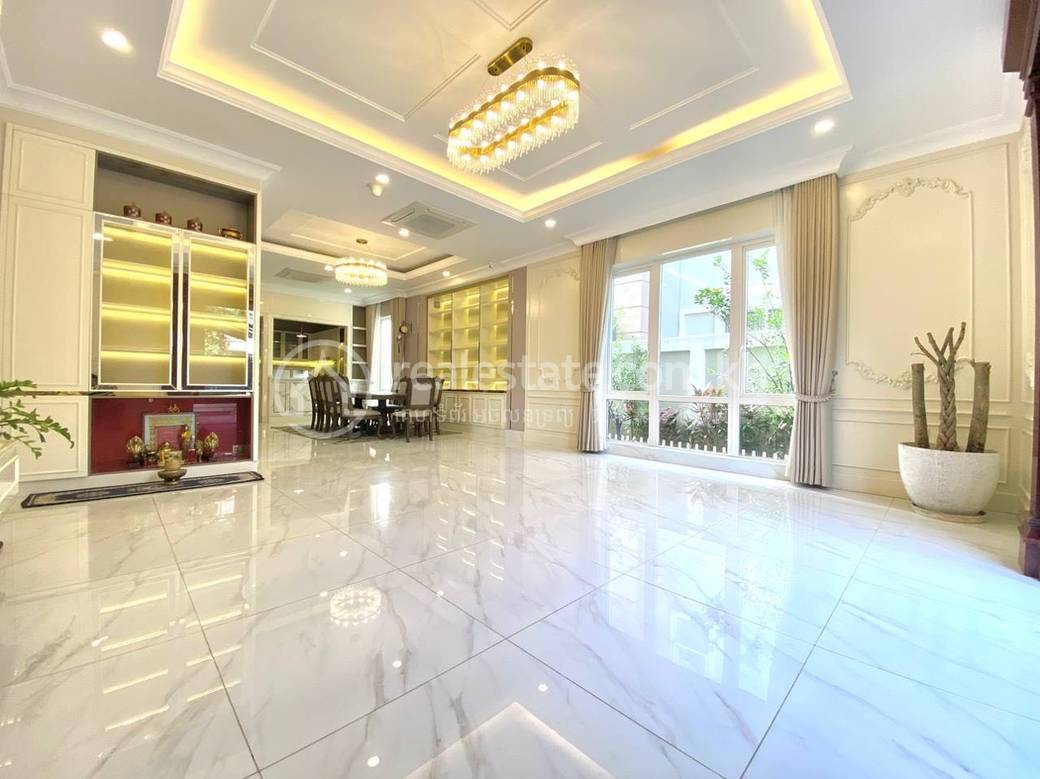 Chbar Ampov别墅出租，价格$7,000