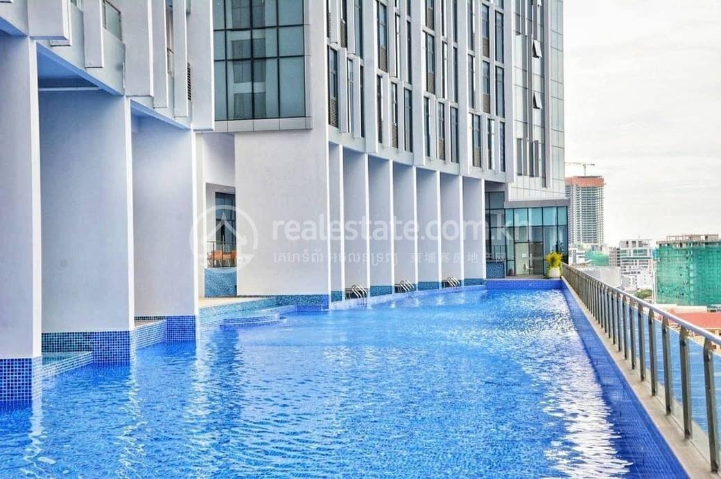 Condo K pronájmu in Chamkarmon $3,000