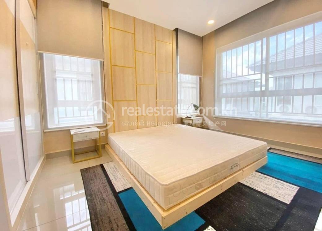 Flat House For Rent in Sen Sok $3,500