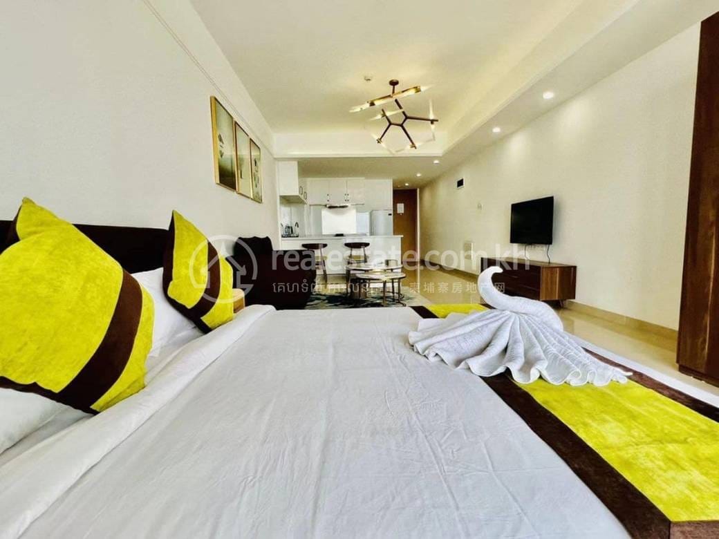 $400 Condo