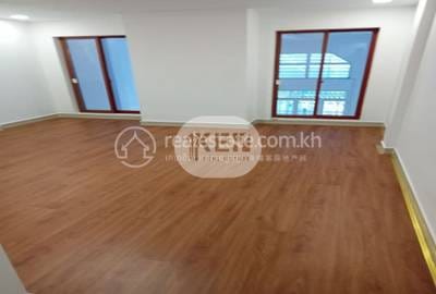 Flat For Rent in Phnom Penh Thmey, Sen Sok, Phnom Penh
