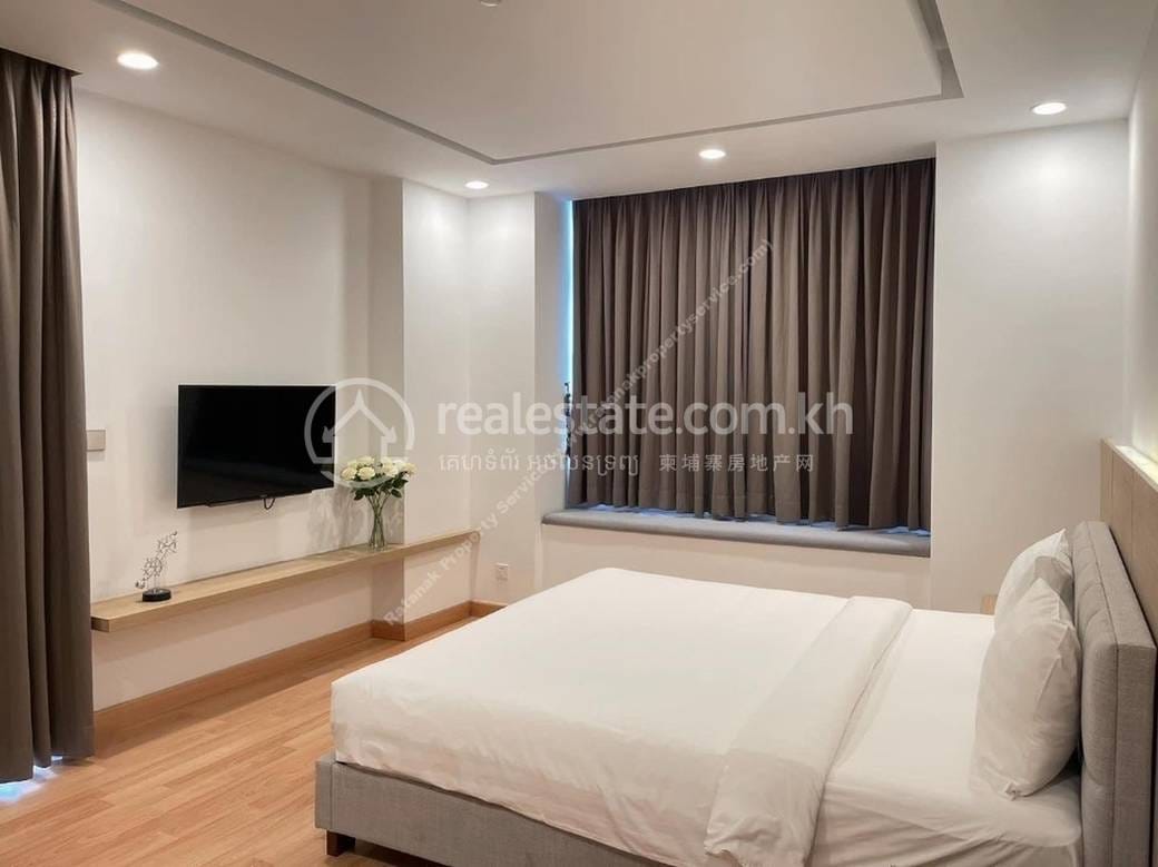 Chamkarmon Apartment For Rent in Chamkarmon