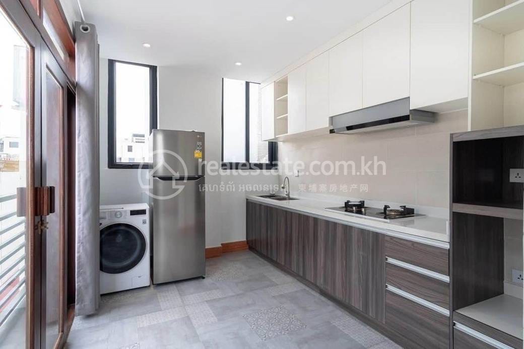 Condo For Rent in Chakto Mukh, Daun Penh, Phnom Penh