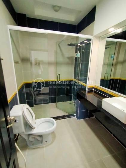 Condo For Rent in Toul Tum Poung 1, Chamkarmon, Phnom Penh