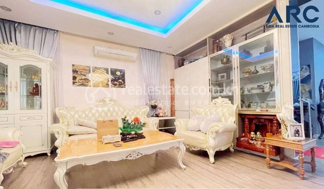 Terrasse À vendre à Russey Keo $255,000