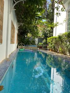 41 41, ទន្លេបាសាក់, ចំការមន, ភ្នំពេញ